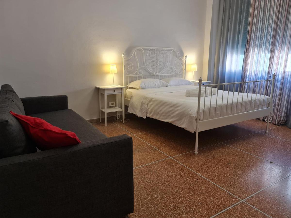 Lc Gramsci Guest House Self Check-In Pisa Exterior foto